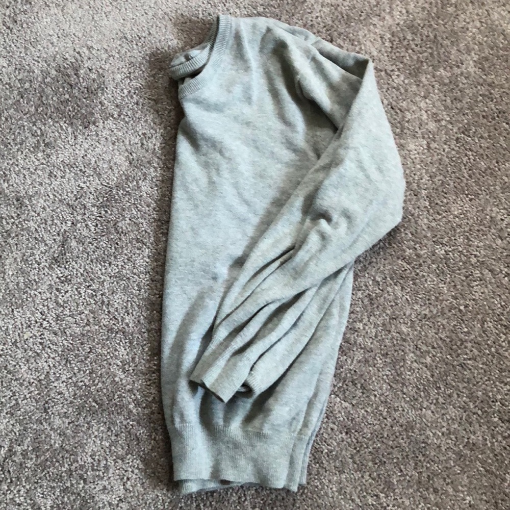 Men’s J Crew V Neck Sweater